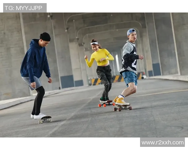 滑板运动新风潮：深入探讨上海滑板队的技术与训练秘籍